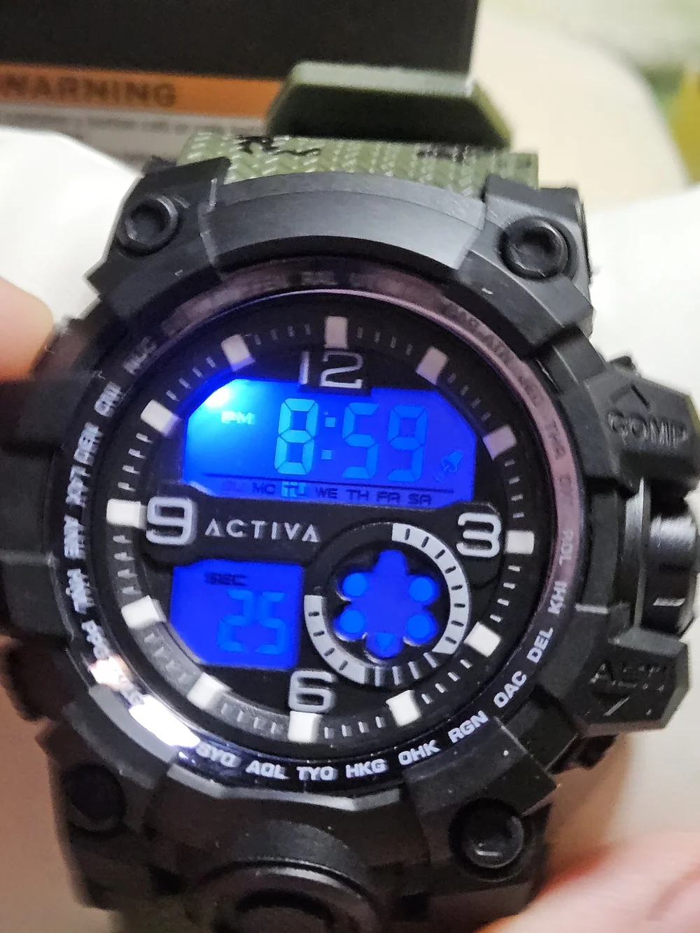 Activa Endurance X Invicta Men's Digital Watch (Model ACW435-004)
